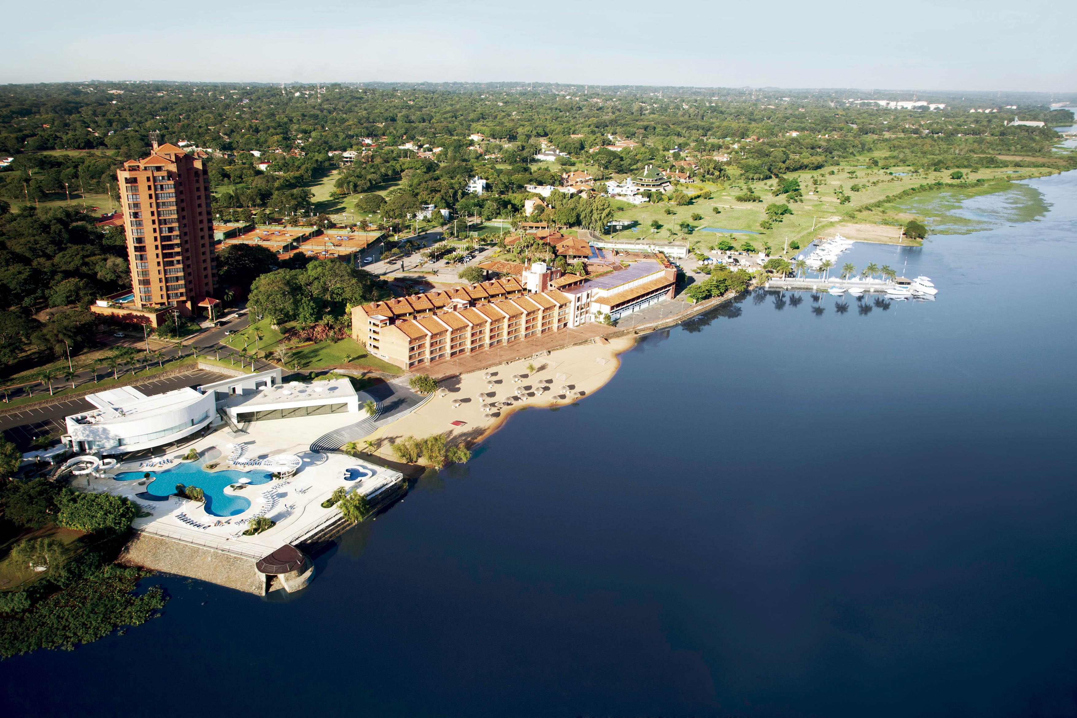 Resort Yacht Y Golf Club Paraguayo Lambare Exterior foto