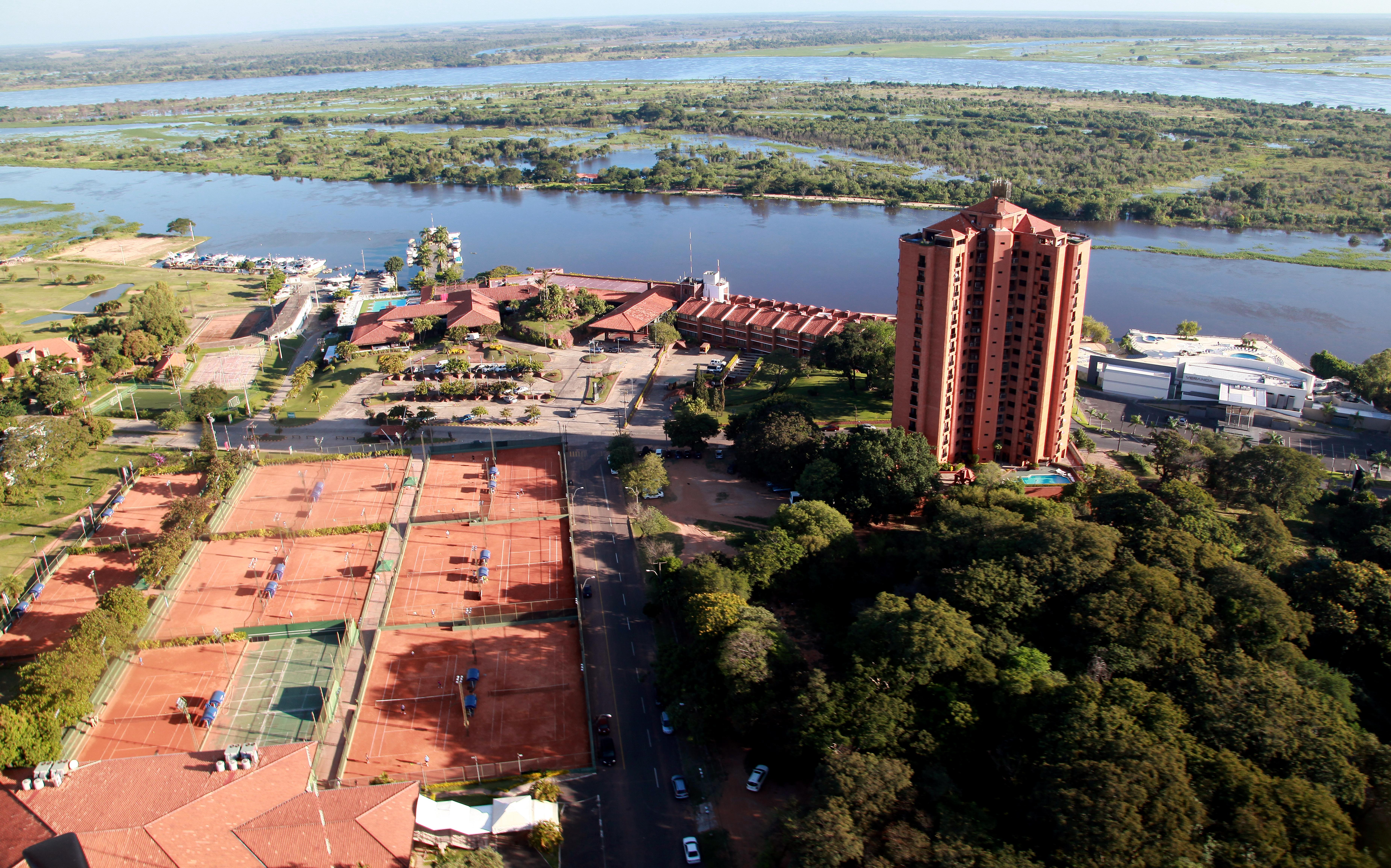 Resort Yacht Y Golf Club Paraguayo Lambare Exterior foto